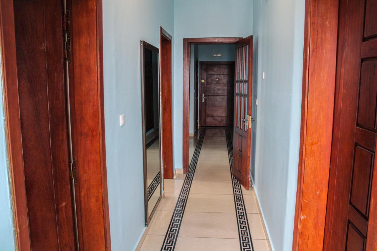Residence Le Carat Bonapriso Douala Exterior foto